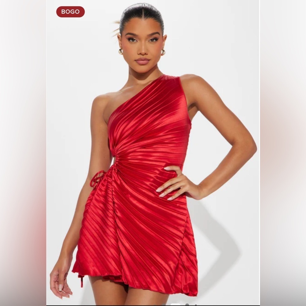 Fashion Nova Vibrant Red One-Shoulder Dress